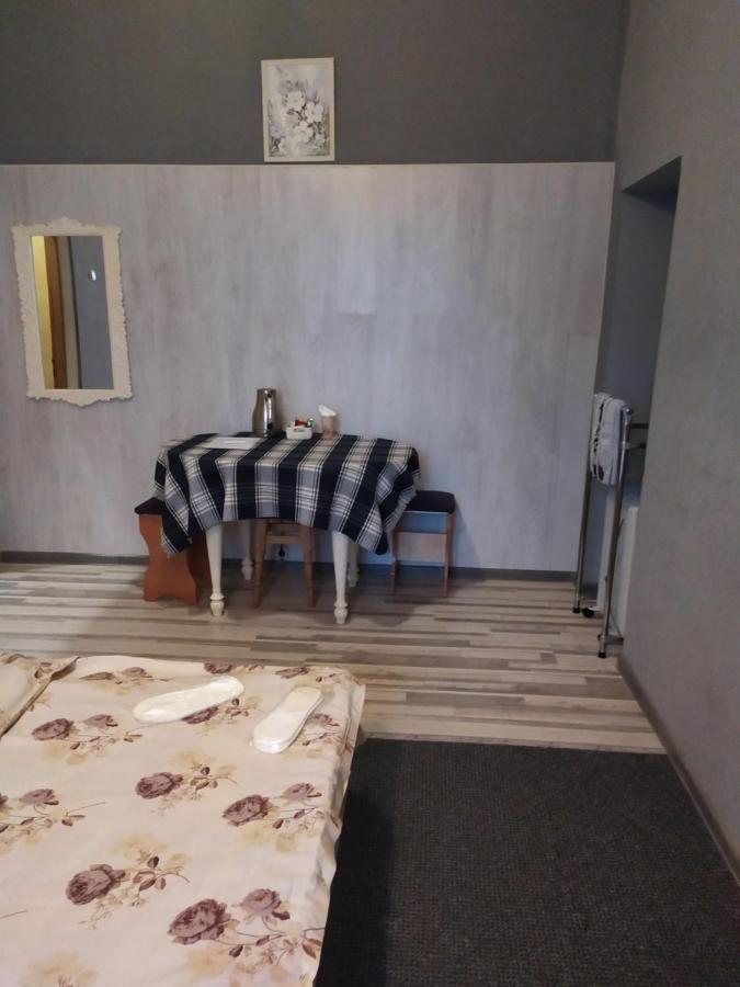 Mini Hotel Na Gasheka Kyjev Exteriér fotografie