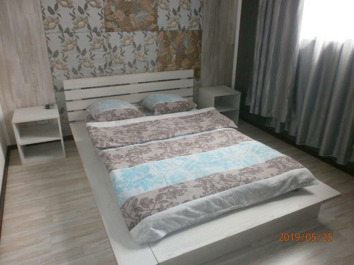 Mini Hotel Na Gasheka Kyjev Exteriér fotografie